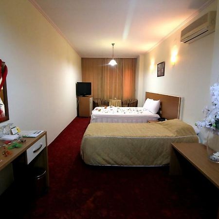 Aykut Palace Otel 이스켄데룬 외부 사진