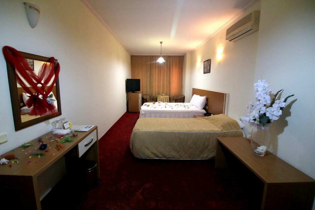 Aykut Palace Otel 이스켄데룬 외부 사진