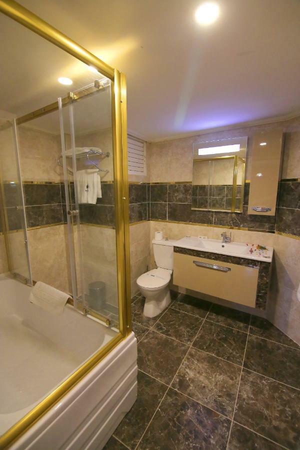 Aykut Palace Otel 이스켄데룬 외부 사진