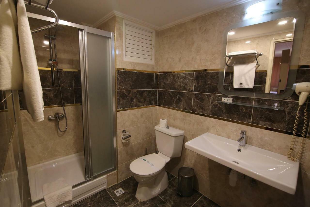 Aykut Palace Otel 이스켄데룬 외부 사진